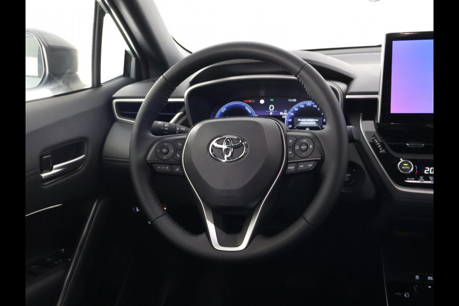 Toyota Corolla Cross Hybrid 140 Dynamic | Stuur-/ & Stoelverwarming | Parkeersensoren | Dodehoek detectie | Elektrische kofferbak