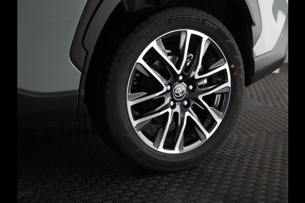 Toyota Corolla Cross Hybrid 140 Dynamic | Stuur-/ & Stoelverwarming | Parkeersensoren | Dodehoek detectie | Elektrische kofferbak