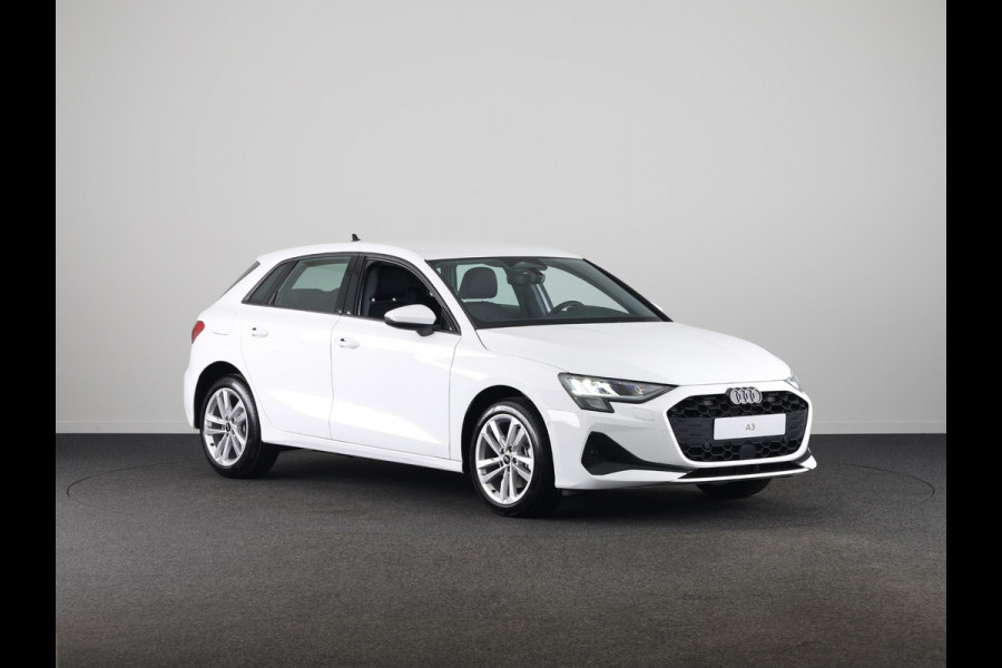 Audi A3 Sportback Pro Line 40 TFSI e 204 pk | Parkeerhulp plus | Stoelverwarming voor | Automatische klimaatregeling | Audi smartphone interface |
