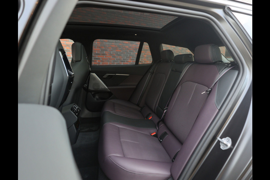 BMW 5 Serie Touring 550e xDrive | Frozen - Pano - Trekhaak