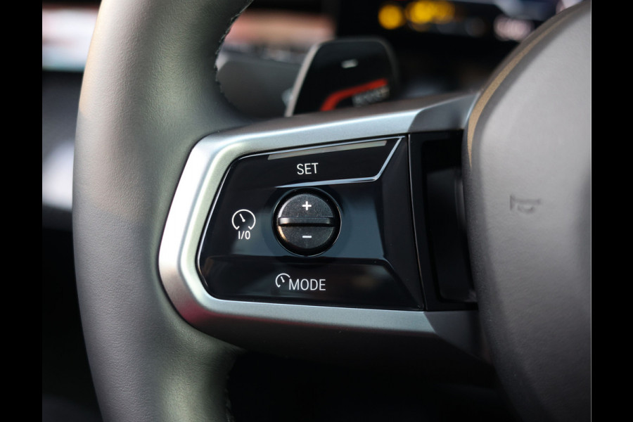 BMW 5 Serie Touring 550e xDrive | Frozen - Pano - Trekhaak