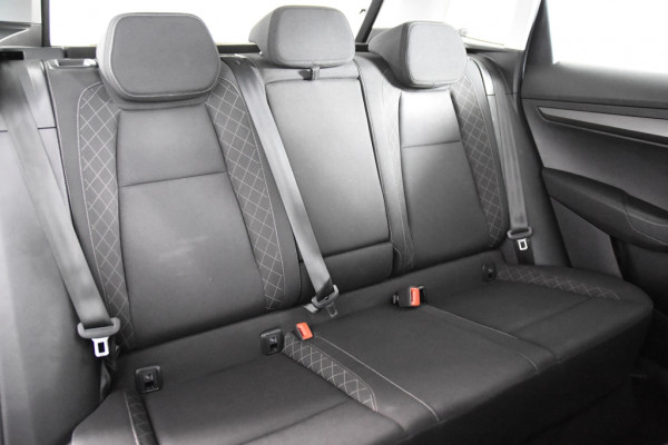 Škoda Karoq 1.5 TSI DSG *1ste Eigenaar*Navi*Stoelverwarming*Camera*
