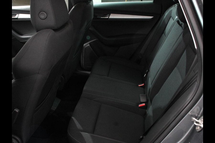 Škoda Karoq 1.5 TSI 150pk DSG ACT Selection | Navigatie | Apple Carplay/Android Auto | Camera | Parkeer sensoren | Adaptive Cruise Control | Lichtmetalen Velgen | Digitale Cockpit