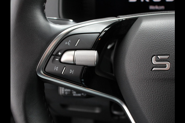 Škoda Karoq 1.5 TSI 150pk DSG ACT Selection | Navigatie | Apple Carplay/Android Auto | Camera | Parkeer sensoren | Adaptive Cruise Control | Lichtmetalen Velgen | Digitale Cockpit