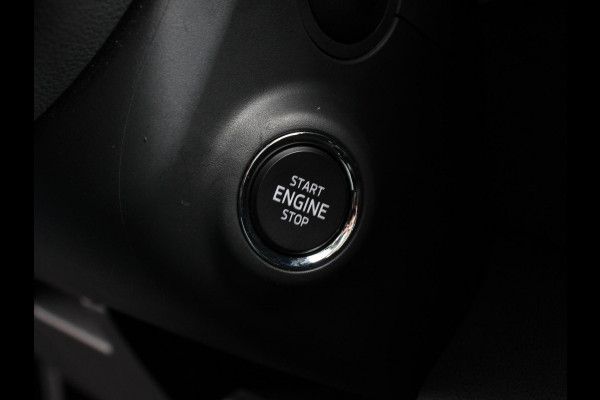 Škoda Karoq 1.5 TSI 150pk DSG ACT Selection | Navigatie | Apple Carplay/Android Auto | Camera | Parkeer sensoren | Adaptive Cruise Control | Lichtmetalen Velgen | Digitale Cockpit