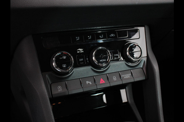 Škoda Karoq 1.5 TSI 150pk DSG ACT Selection | Navigatie | Apple Carplay/Android Auto | Camera | Parkeer sensoren | Adaptive Cruise Control | Lichtmetalen Velgen | Digitale Cockpit