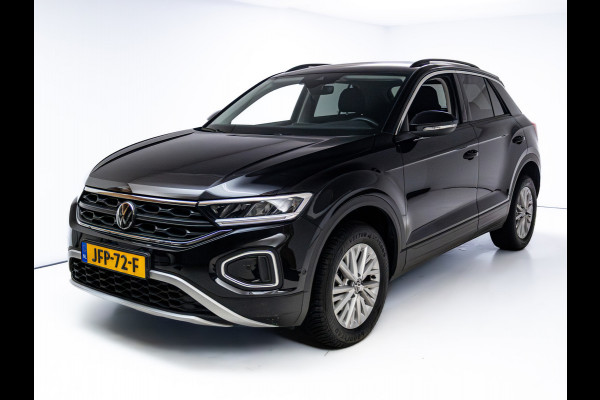 Volkswagen T-Roc 1.0 TSI 116 PK Business Edition | Stoelverwarming | Apple Carplay / Android auto | Automatisch inparkeren, Climate control, all season banden, extra getint glas achter