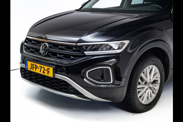 Volkswagen T-Roc 1.0 TSI 116 PK Business Edition | Stoelverwarming | Apple Carplay / Android auto | Automatisch inparkeren, Climate control, all season banden, extra getint glas achter