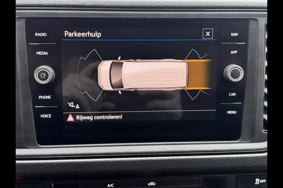 Volkswagen Crafter 35 2.0 TDI 140PK L3H3 EURO 6 Garantie Trekhaak Airco Cruise Pdc Dab Carplay Navi