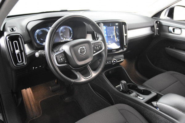Volvo XC40 1.5 T5 Recharge *1ste Eigenaar*Navigatie*Parkassist*Trekhaak*