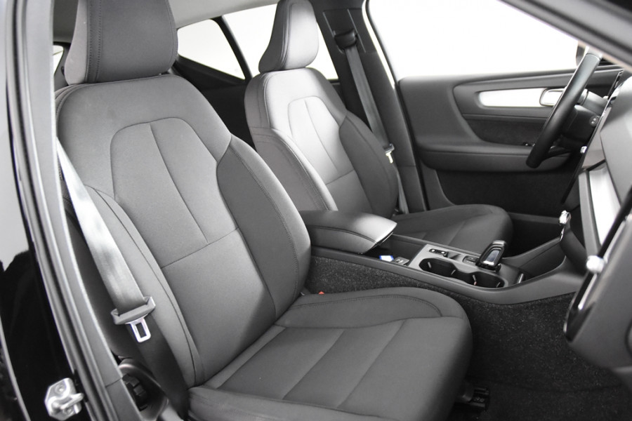 Volvo XC40 1.5 T5 Recharge *1ste Eigenaar*Navigatie*Parkassist*Trekhaak*