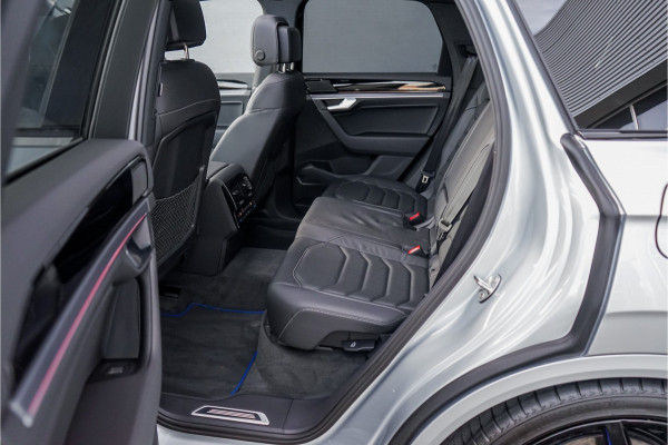 Volkswagen Touareg 3.0 TSi eHybrid 4MOTION R Luchtv ACC Elek Trekhaak Ori NL