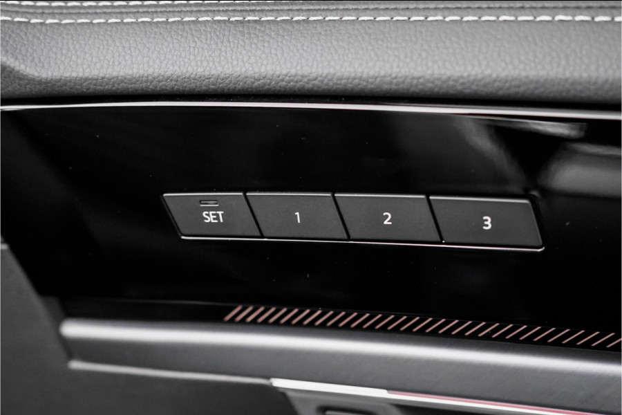 Volkswagen Touareg 3.0 TSi eHybrid 4MOTION R Luchtv ACC Elek Trekhaak Ori NL