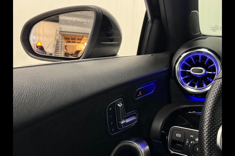 Mercedes-Benz A-Klasse 180 Business Solution AMG | AMBIANCE | CAMERA | LED | DODEHOEK