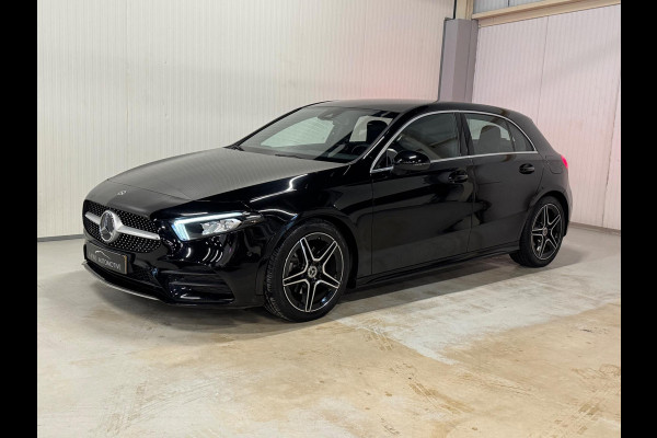 Mercedes-Benz A-Klasse 180 Business Solution AMG | AMBIANCE | CAMERA | LED | DODEHOEK