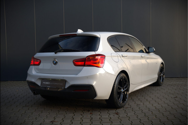 BMW 1-serie 118i Corporate Lease Executive M Sport | Automaat | Stuurverwarming | Stoelverwarming | NAP | Keyless | Cruise Control | PDC | Shadow line | Digital Dash | Navigatie Business | Led |  Dealer Onderhouden |