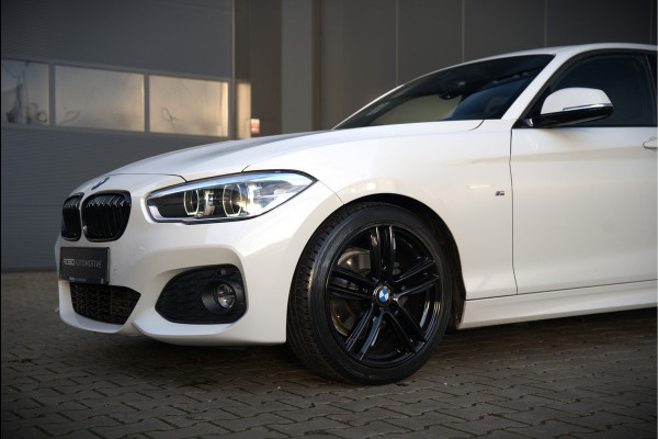 BMW 1-serie 118i Corporate Lease Executive M Sport | Automaat | Stuurverwarming | Stoelverwarming | NAP | Keyless | Cruise Control | PDC | Shadow line | Digital Dash | Navigatie Business | Led |  Dealer Onderhouden |