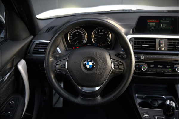 BMW 1-serie 118i Corporate Lease Executive M Sport | Automaat | Stuurverwarming | Stoelverwarming | NAP | Keyless | Cruise Control | PDC | Shadow line | Digital Dash | Navigatie Business | Led |  Dealer Onderhouden |