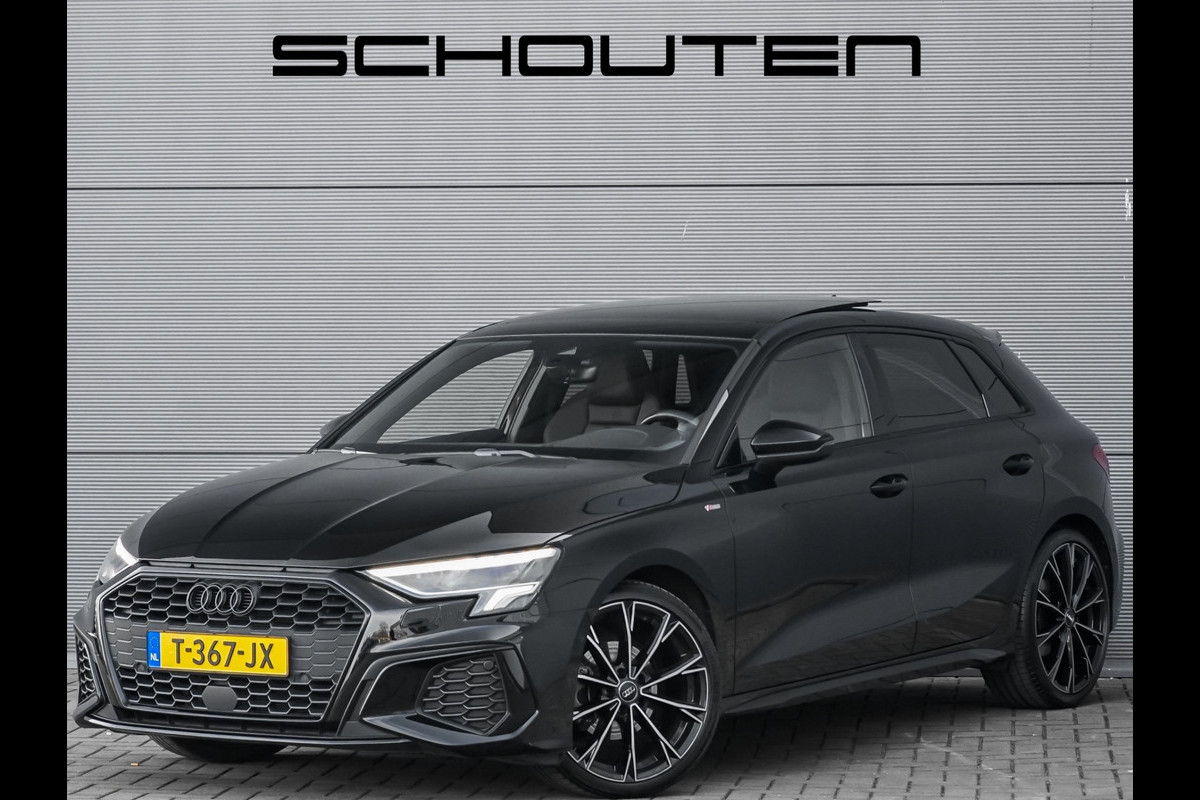 Audi A3 Sportback 35 TFSI S Edition Pano Zwart Optiek Leder 19"