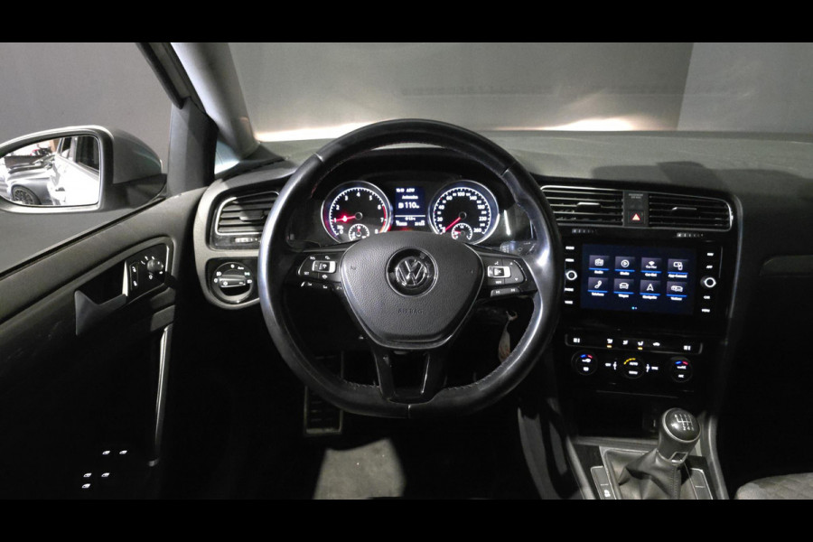 Volkswagen Golf 1.0 TSI Comfortline | Pano | Navi | Climate | Carplay
