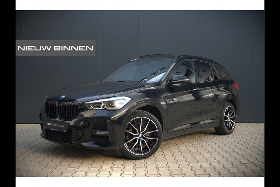 BMW X1 xDrive25e eDrive Edition M Sport | Panoramadak | Leer | Head-Up Display | Camera | Shadowline | Keyless | Cruise Control | Navigatie Prof. | Stoelverwarming | Elek. Achterklep | Ambiance Verlichting