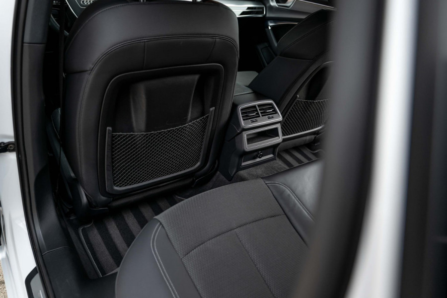 Audi A6 Avant 40 TFSI 204pk S-Line Competition Black Optic