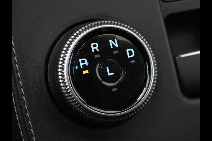 Ford Mustang Mach-E Extended RWD 98 kWh | Panoramadak | Trekhaak | Leder | Stoel & stuurverwarming | Adaptive cruise | 360 Camera | Carplay