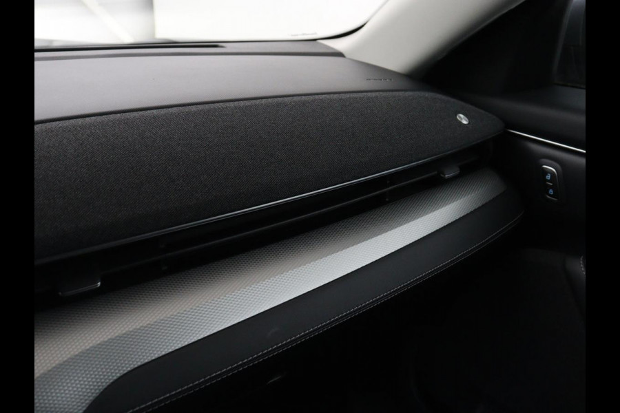 Ford Mustang Mach-E Extended RWD 98 kWh | Panoramadak | Trekhaak | Leder | Stoel & stuurverwarming | Adaptive cruise | 360 Camera | Carplay