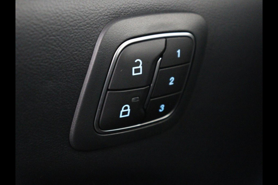 Ford Mustang Mach-E Extended RWD 98 kWh | Panoramadak | Trekhaak | Leder | Stoel & stuurverwarming | Adaptive cruise | 360 Camera | Carplay