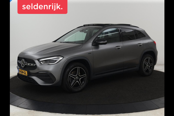 Mercedes-Benz GLA 250e AMG Limited | Panoramadak | Trekhaak | Adaptive cruise | Stoelverwarming | Memory | Matrix LED | Leder/Alcantara | Navigatie | Camera | Sfeerverlichting | PHEV | Plug In