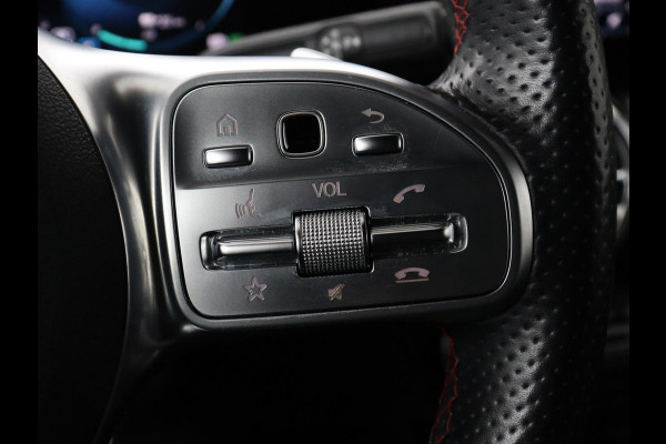 Mercedes-Benz GLA 250e AMG Limited | Panoramadak | Trekhaak | Adaptive cruise | Stoelverwarming | Memory | Matrix LED | Leder/Alcantara | Navigatie | Camera | Sfeerverlichting | PHEV | Plug In