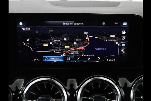 Mercedes-Benz GLA 250e AMG Limited | Panoramadak | Trekhaak | Adaptive cruise | Stoelverwarming | Memory | Matrix LED | Leder/Alcantara | Navigatie | Camera | Sfeerverlichting | PHEV | Plug In