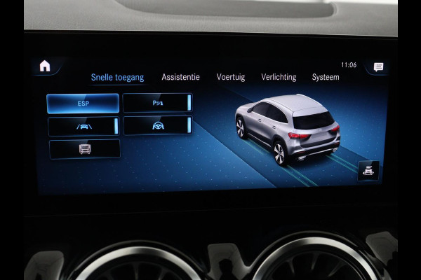 Mercedes-Benz GLA 250e AMG Limited | Panoramadak | Trekhaak | Adaptive cruise | Stoelverwarming | Memory | Matrix LED | Leder/Alcantara | Navigatie | Camera | Sfeerverlichting | PHEV | Plug In