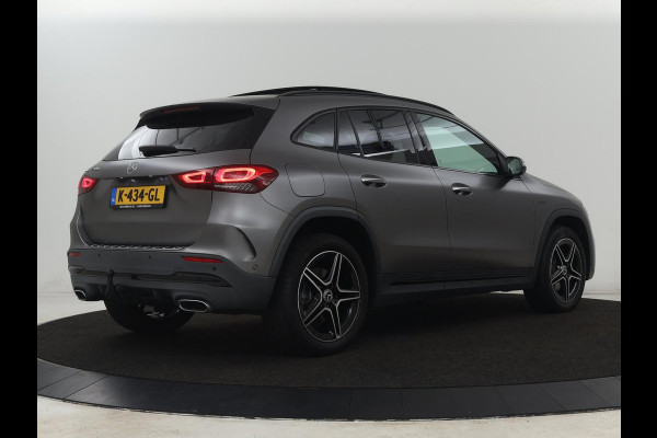 Mercedes-Benz GLA 250e AMG Limited | Panoramadak | Trekhaak | Adaptive cruise | Stoelverwarming | Memory | Matrix LED | Leder/Alcantara | Navigatie | Camera | Sfeerverlichting | PHEV | Plug In