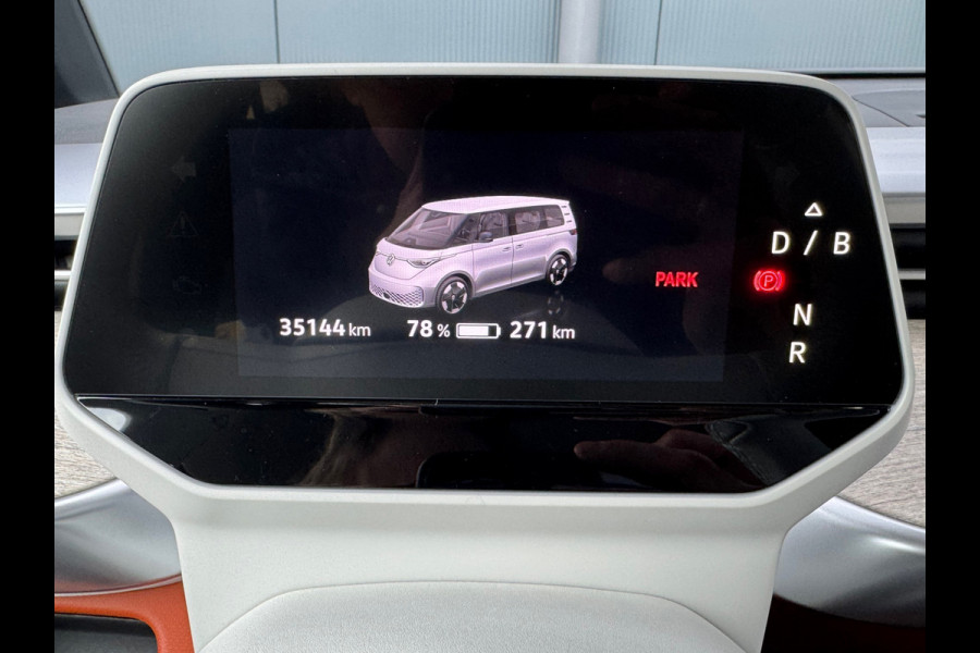 Volkswagen ID. Buzz 1st 77kWh * Matrix Led * Camera * Stoelverwarming * Adaptieve Cruise *