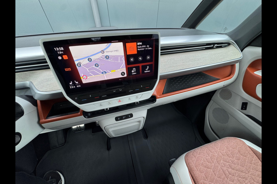 Volkswagen ID. Buzz 1st 77kWh * Matrix Led * Camera * Stoelverwarming * Adaptieve Cruise *