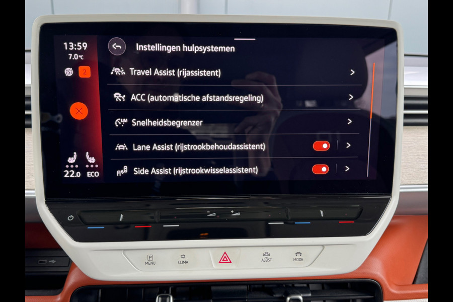 Volkswagen ID. Buzz 1st 77kWh * Matrix Led * Camera * Stoelverwarming * Adaptieve Cruise *