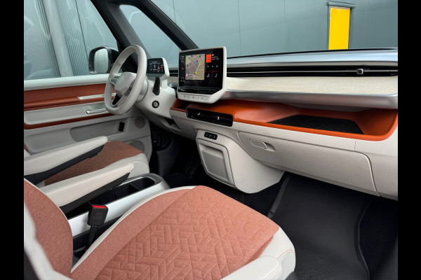 Volkswagen ID. Buzz 1st 77kWh * Matrix Led * Camera * Stoelverwarming * Adaptieve Cruise *