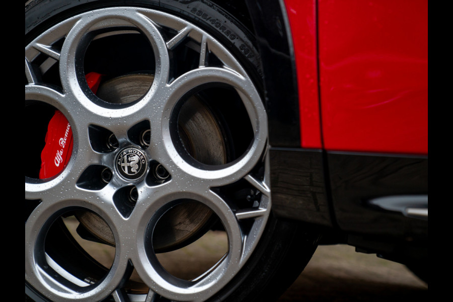 Alfa Romeo Tonale 1.3T PHEV 280pk Edizione Speciale | Panoramadak | Harman/Kardon | Adapt. cruise | Stoelventilatie