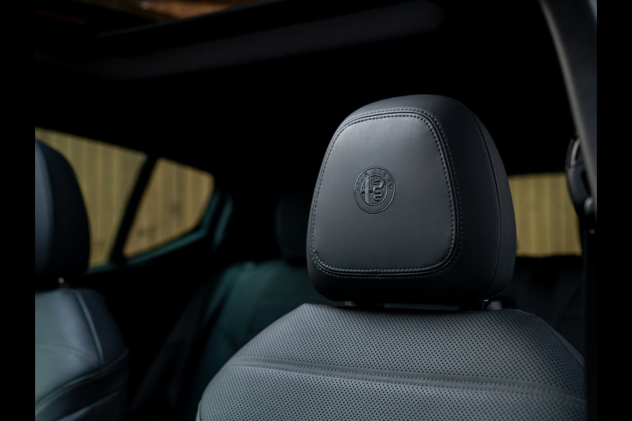 Alfa Romeo Tonale 1.3T PHEV 280pk Edizione Speciale | Panoramadak | Harman/Kardon | Adapt. cruise | Stoelventilatie