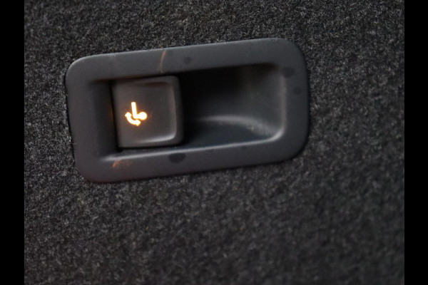 CUPRA Formentor 2.0 TSI 4DRIVE | 310pk | Stoelverwarming | Trekhaak | Camera | Adaptive cruise | 19'' | Sfeerverlichting | Keyless | Full LED | Sportstoelen | Stuurverwarming | DAB