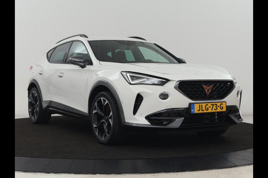 CUPRA Formentor 2.0 TSI 4DRIVE | 310pk | Stoelverwarming | Trekhaak | Camera | Adaptive cruise | 19'' | Sfeerverlichting | Keyless | Full LED | Sportstoelen | Stuurverwarming | DAB