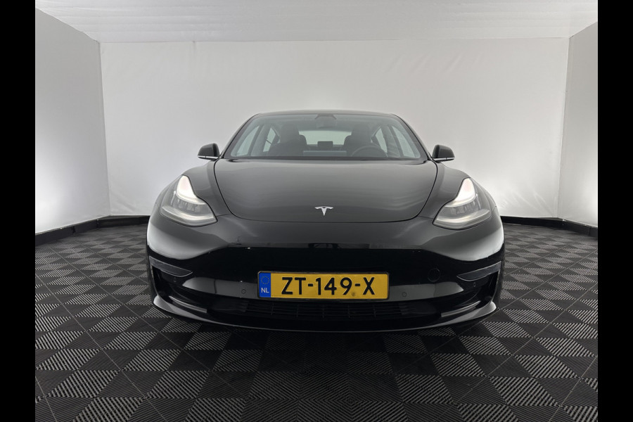 Tesla Model 3 Standard RWD Plus 60 kWh [ 3-Fase ] {SOH-80%} (INCL-BTW) Aut. *PANO | AUTO-PILOT | LEATHER | KEYLESS | FULL-LED | MEMORY-PACK | TOP-VIEW | DAB | CARPLAY | DIGI-COCKPIT | LANE-ASSIST | COMFORT-SEATS | TOWBAR | 18"ALU*
