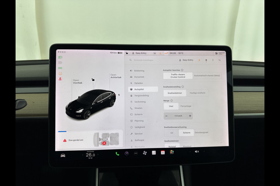 Tesla Model 3 Standard RWD Plus 60 kWh [ 3-Fase ] {SOH-80%} (INCL-BTW) Aut. *PANO | AUTO-PILOT | LEATHER | KEYLESS | FULL-LED | MEMORY-PACK | TOP-VIEW | DAB | CARPLAY | DIGI-COCKPIT | LANE-ASSIST | COMFORT-SEATS | TOWBAR | 18"ALU*