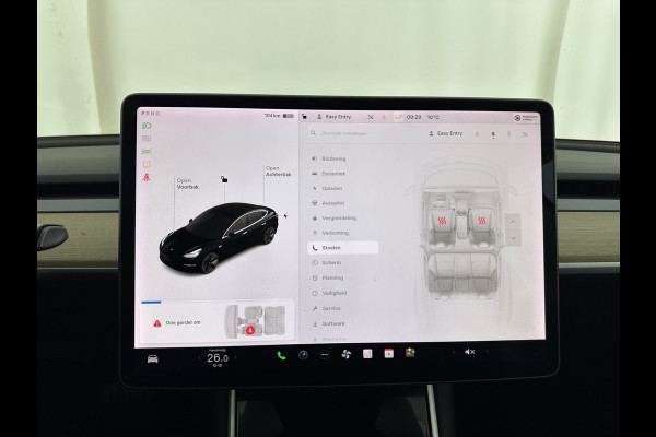 Tesla Model 3 Standard RWD Plus 60 kWh [ 3-Fase ] {SOH-80%} (INCL-BTW) Aut. *PANO | AUTO-PILOT | LEATHER | KEYLESS | FULL-LED | MEMORY-PACK | TOP-VIEW | DAB | CARPLAY | DIGI-COCKPIT | LANE-ASSIST | COMFORT-SEATS | TOWBAR | 18"ALU*