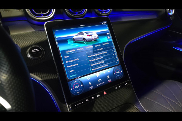 Mercedes-Benz C-Klasse 300 e AMG | Panorama | Memory | Head-Up | Stoelkoeling