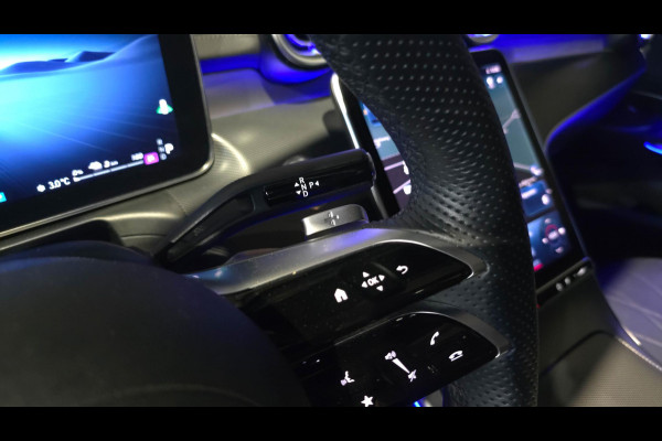 Mercedes-Benz C-Klasse 300 e AMG | Panorama | Memory | Head-Up | Stoelkoeling