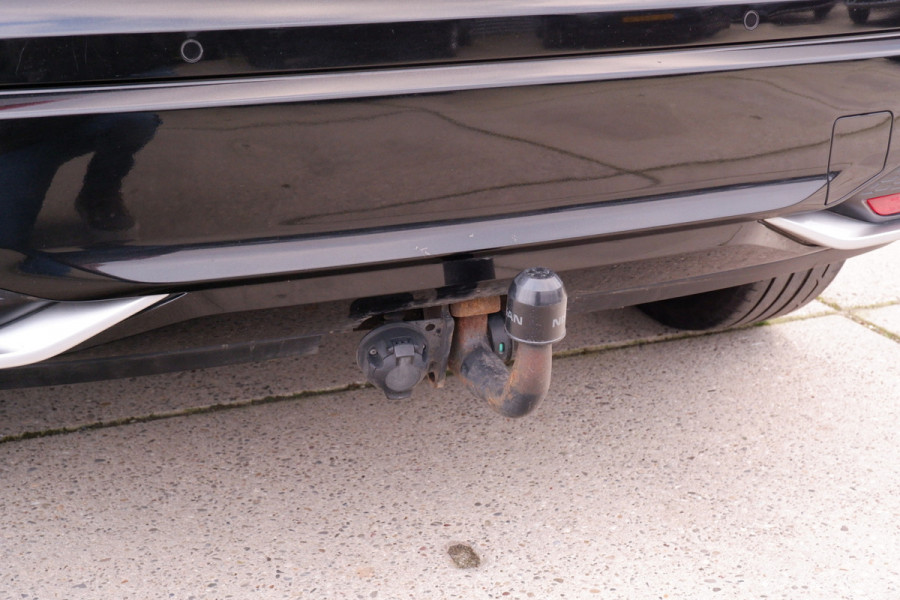 Nissan QASHQAI 1.3 DIG-T Tekna | Pano-Dak | Trekhaak | Carplay | Bose | Navi | Camera | Climate