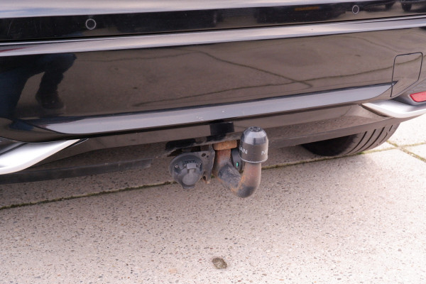 Nissan QASHQAI 1.3 DIG-T Tekna | Pano-Dak | Trekhaak | Carplay | Bose | Navi | Camera | Climate