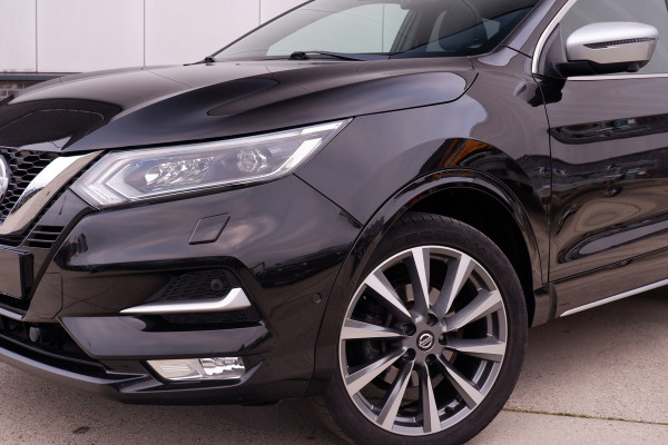 Nissan QASHQAI 1.3 DIG-T Tekna | Pano-Dak | Trekhaak | Carplay | Bose | Navi | Camera | Climate